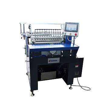 Modelflier winding machine for horologe coil