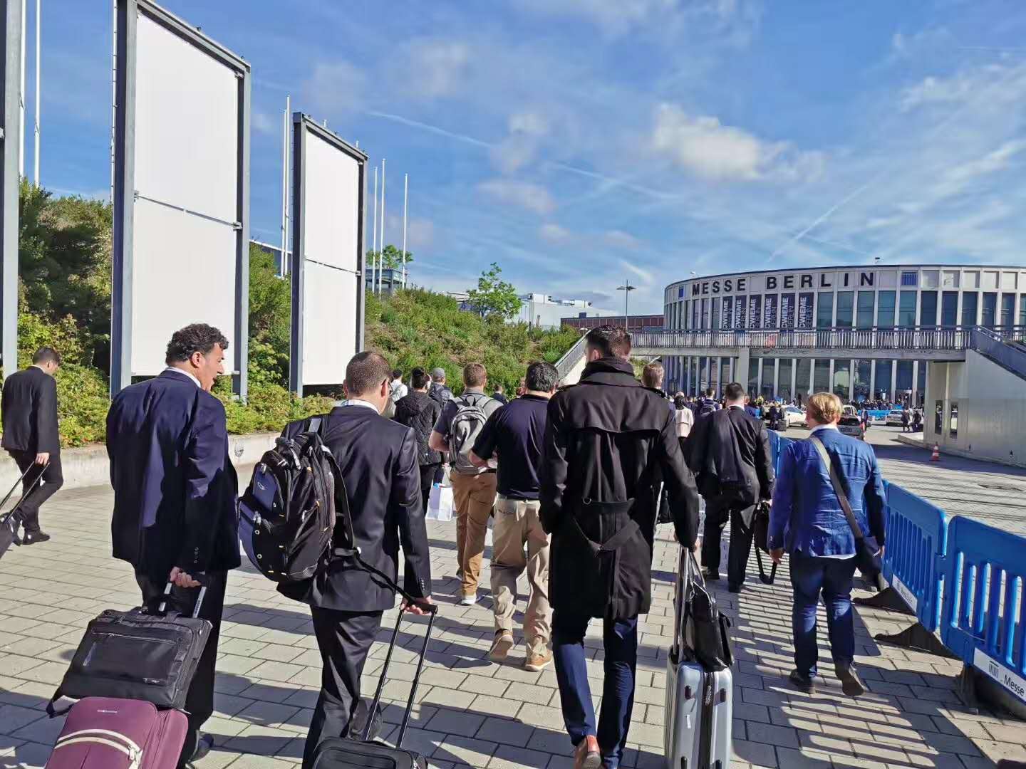 1562661374446678.jpg 1562661374446678.jpg